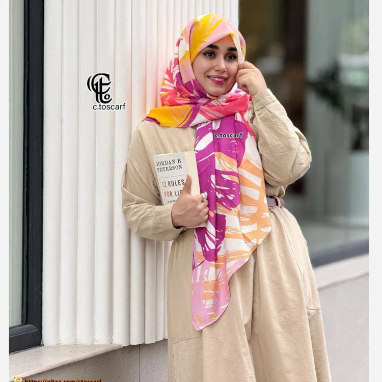 روسری نخ کاستوم طرح روشا سایز بزرگ چرخ دوز