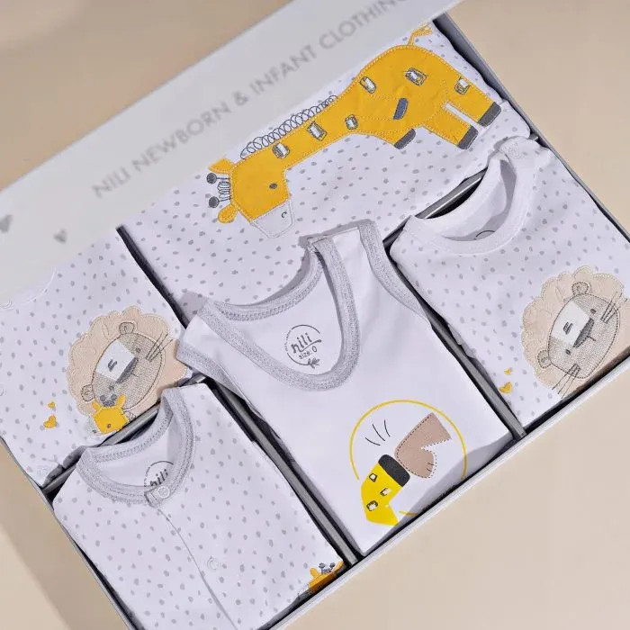 ست 13 تکه بیمارستانی نوزادی نخ پنبه 0 تا 3 ماه مدل گلدوزی شده