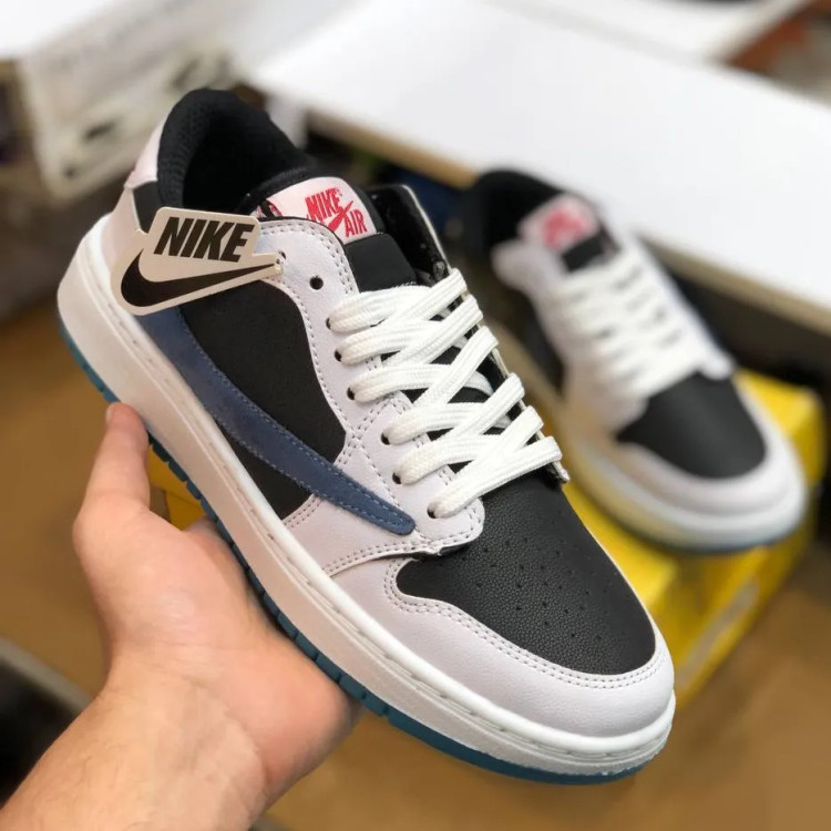 کفش نایک تراویس مردانه سفید سورمه ای چرم صنعتی